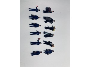 Station Porters OO gauge (Set A)