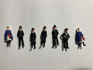 Mixed Police and Ambulance OO gauge (Set E)